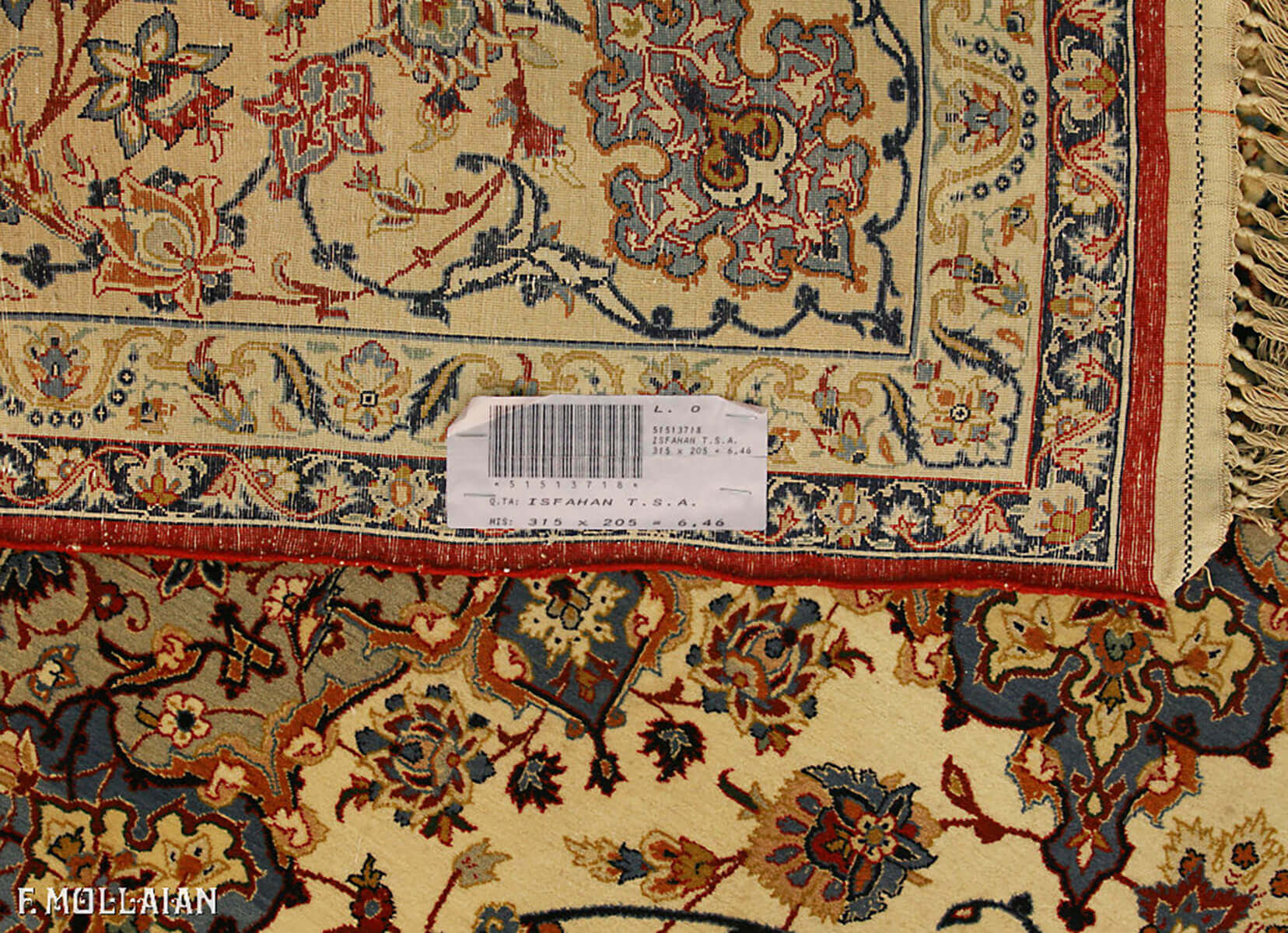فرش نیمه آنتیک اصفهان با ریشه ابریشم کد:۵۱۵۱۳۷۱۸